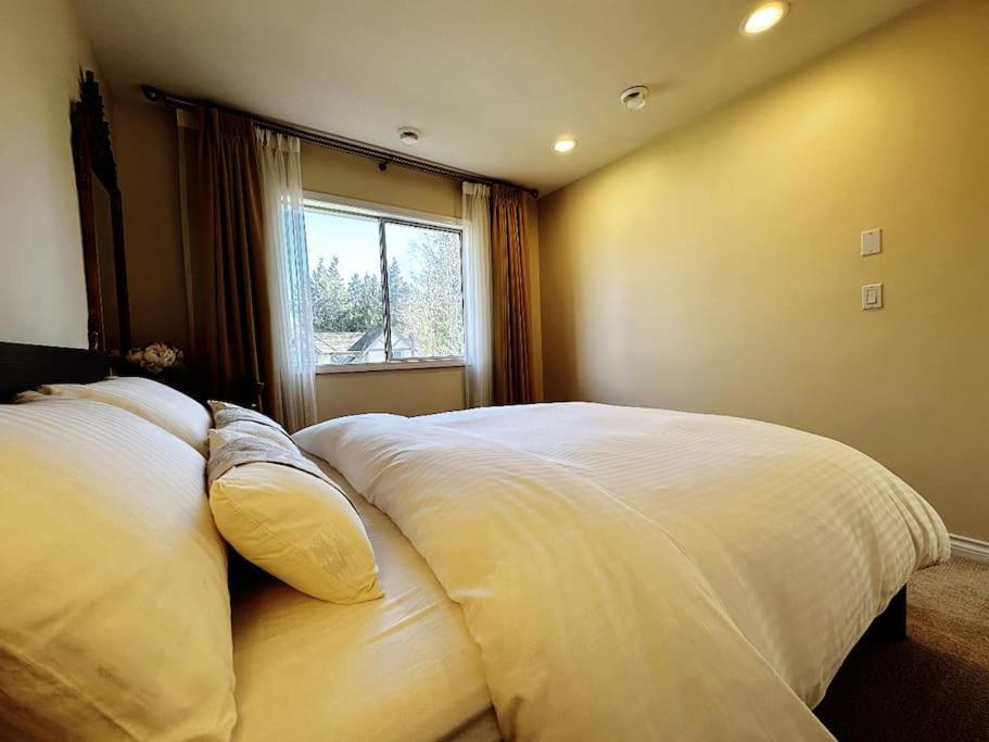 Super Cosy 8Bed & 6Bath In Vancouver Heart Near To Airport Exterior photo