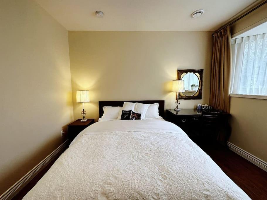 Super Cosy 8Bed & 6Bath In Vancouver Heart Near To Airport Exterior photo